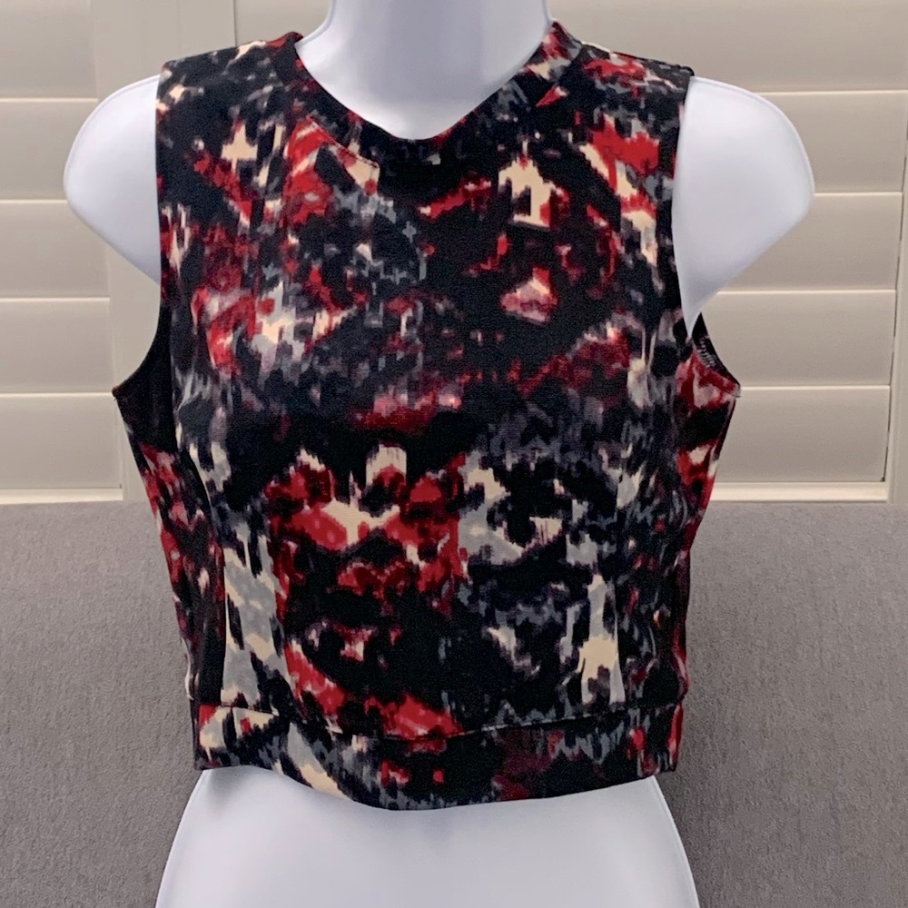 Necessary Objects Cropped Shirt- Red and Black Sz M